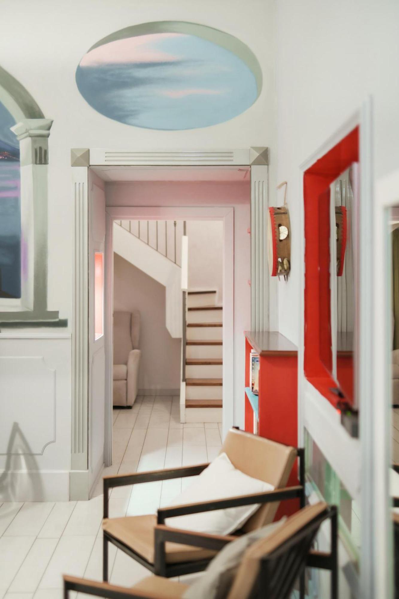 Appartamento Art-filled, Luxury Finished 2br Escape In Vomero *
